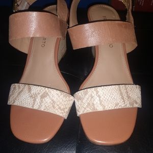 Franco Sarto Women's Heel